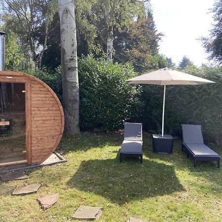 Veluwe Vakanties Chalets With Private Barrel Sauna - With Pool Bar And Restaurant Facilities In The Veluwe National Park Putten Exterior foto